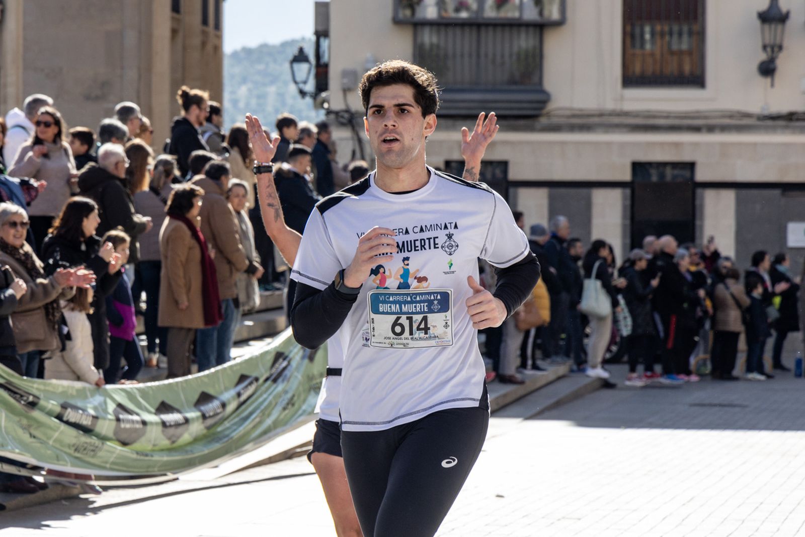 En imágenes: deporte y solidaridad se dan la mano en la VI Carrera-Caminata de la Hermandad de la Buena Muerte (1)