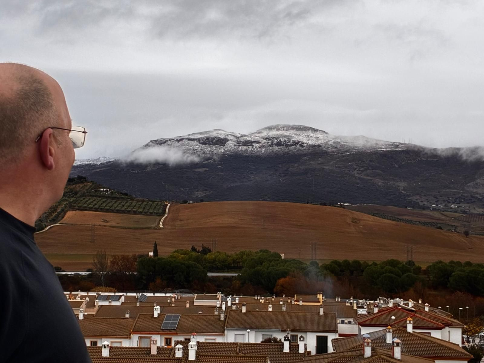 El Parque Nacional Sierra de las Nieves cubierto por la helada, en imágenes