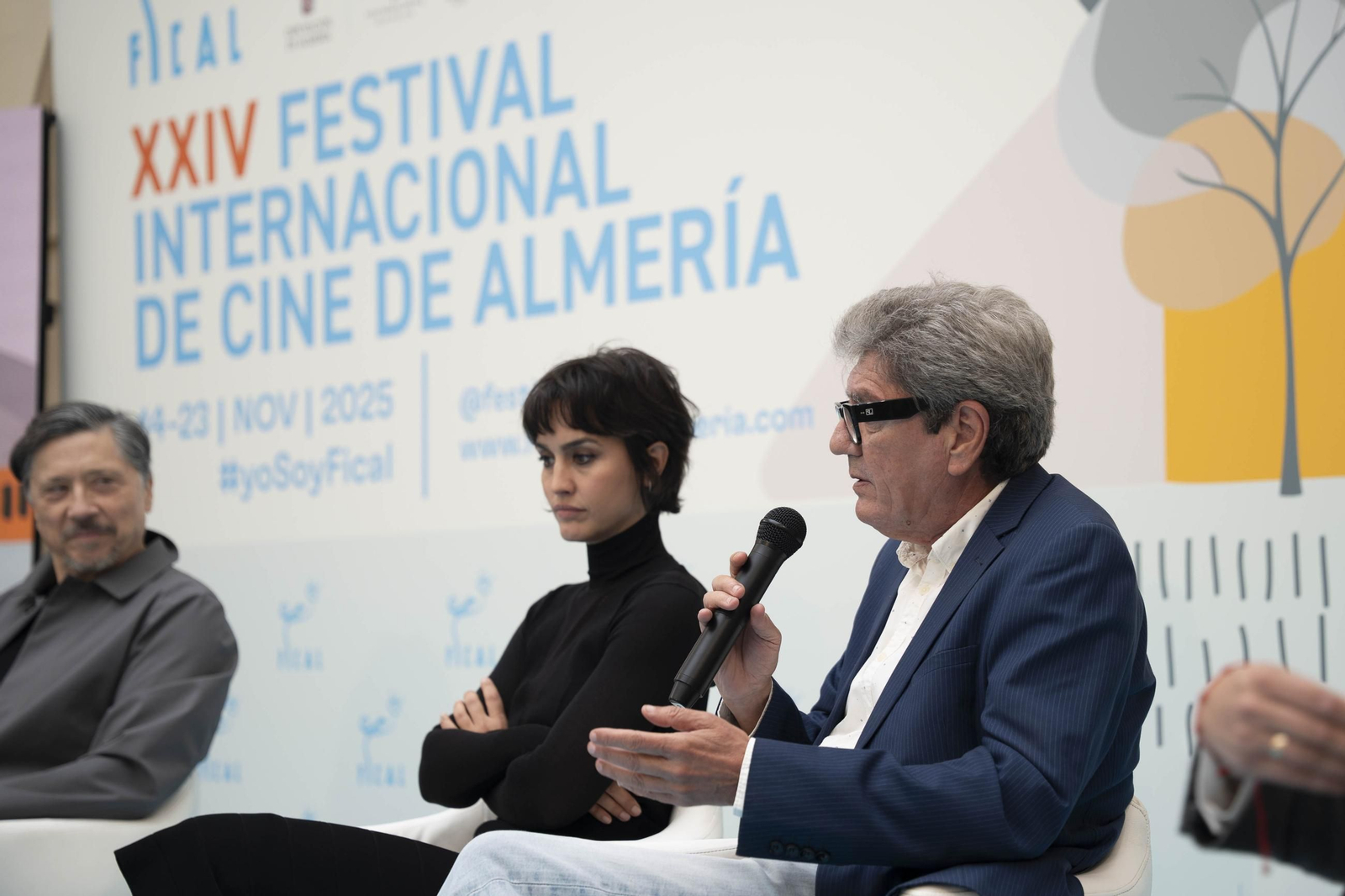 Así ha sido la presentación de la película 'Papeles', en imágenes