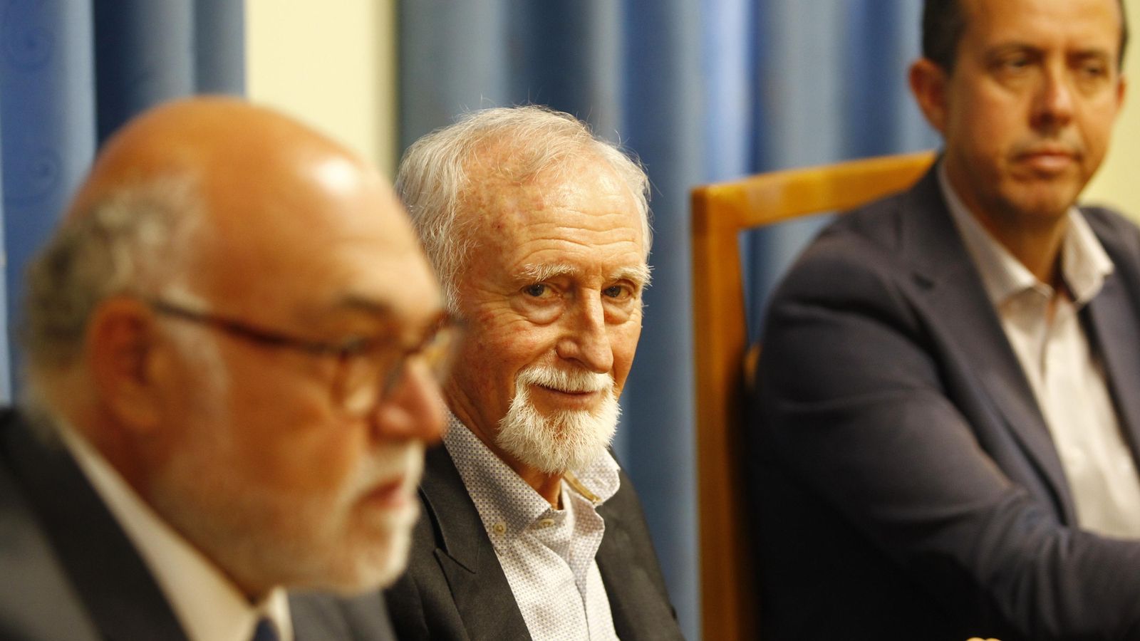 Imágenes de la reunión de la Junta de Gobierno.