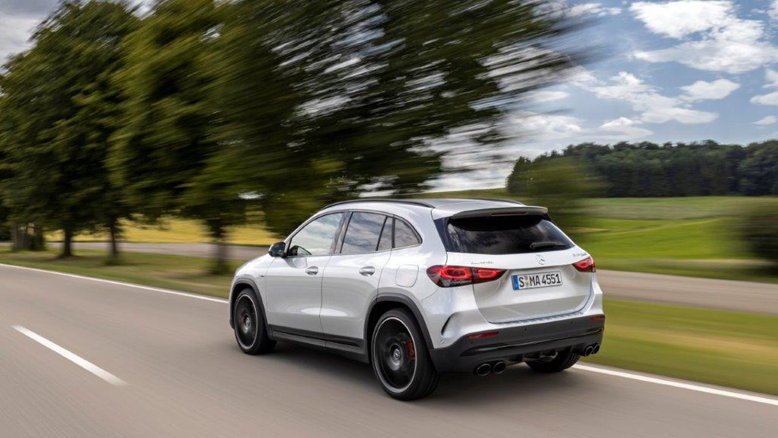 Además del GLA AMG 35 4Matic con 306 CV, hay otro AMG, el  45 S 4Matic+, con 421 CV.