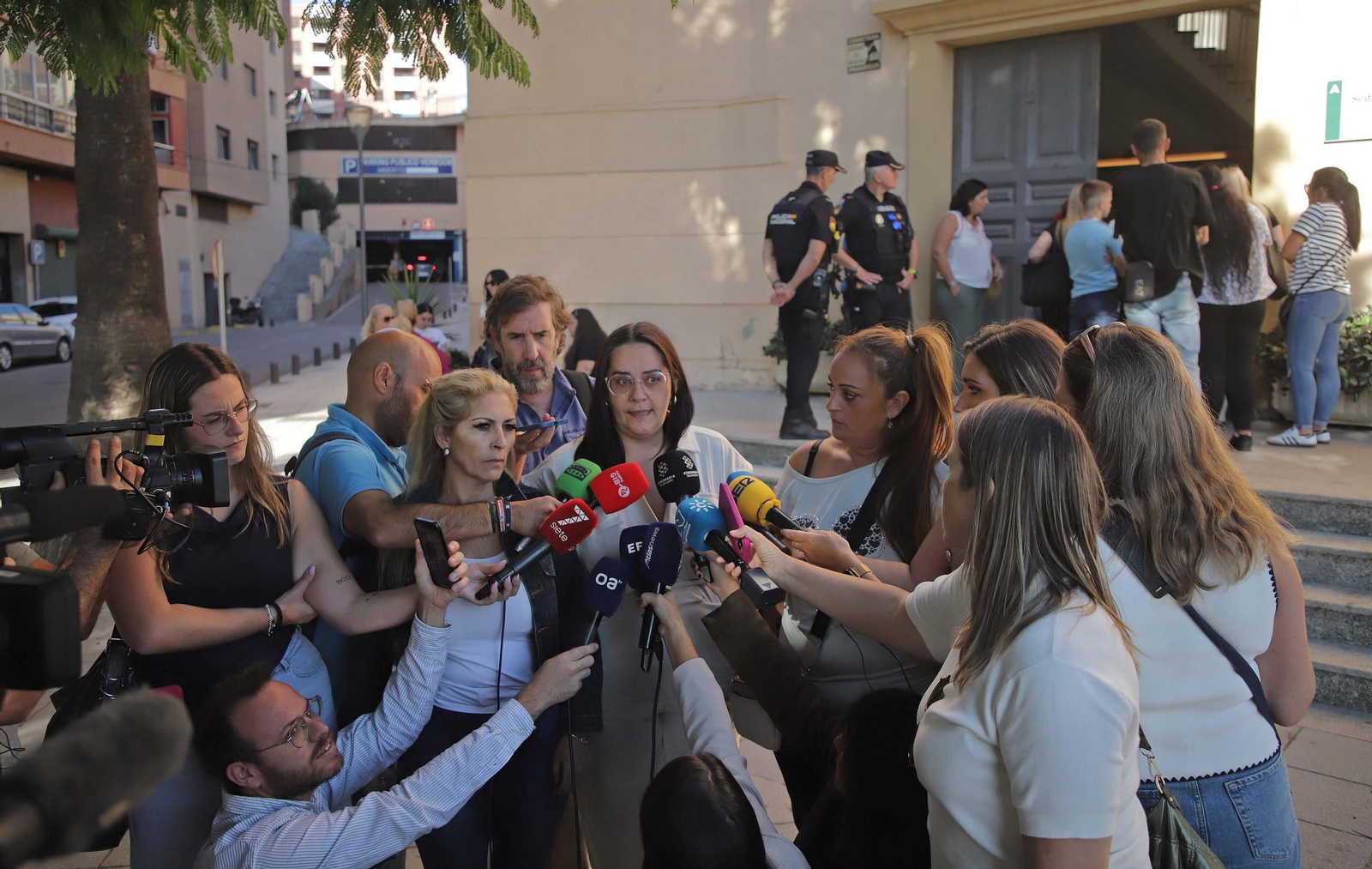 Fotos de la primera sesión del juicio por el naufragio del Rúa Mar en Algeciras