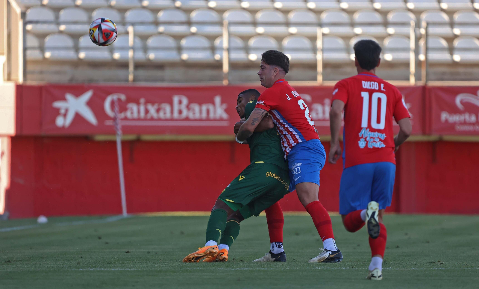 Las mejores fotos del Algeciras - Castellón de Primera RFEF