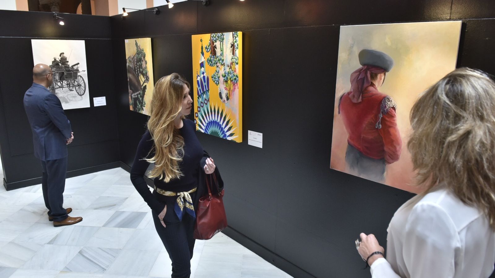 Exposición de carteles de la 34 Exhibición de Enganches en el Ayuntamiento de Sevilla.
