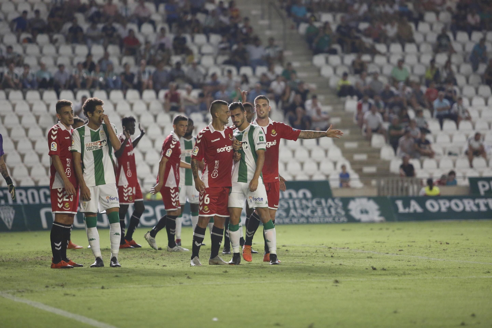 Las imágenes del Córdoba-Gimnástic de Tarragona