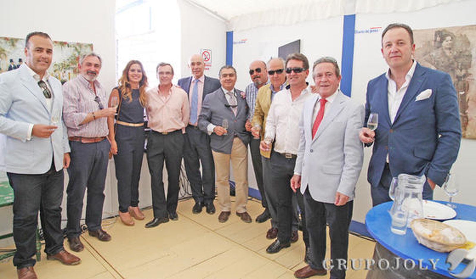 oaquín Caro (BBVA), Manolo Valerio (Renault), Manuel Cabrales (Cadimar), Domingo Quirós (Sherry Gestión), Antonio Macías (Félix Moreno) y Eustaquio Vargas (Kia).

Foto: Vanesa Lobo