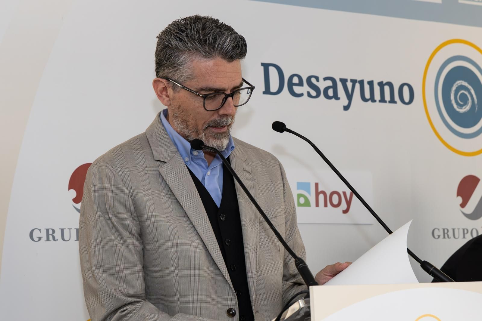 Presentación de Nativel Preciado de su reciente novela 'Palabras para Olivia'