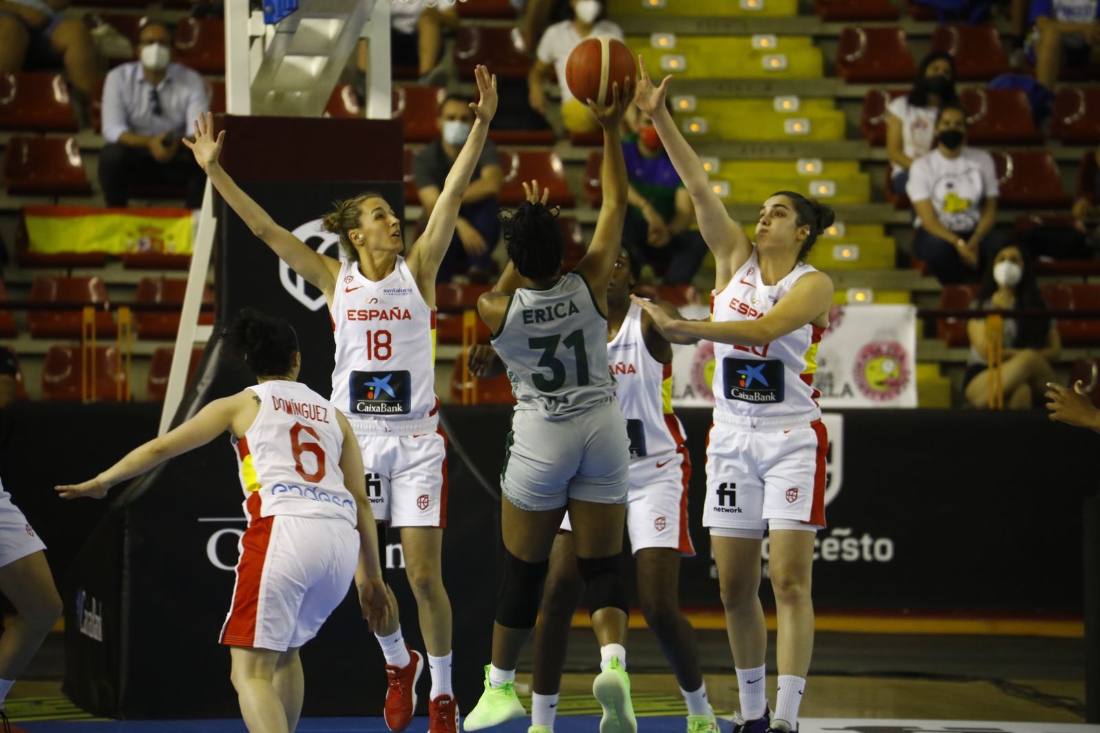 Las imágenes del triunfo de España ante Nigeria