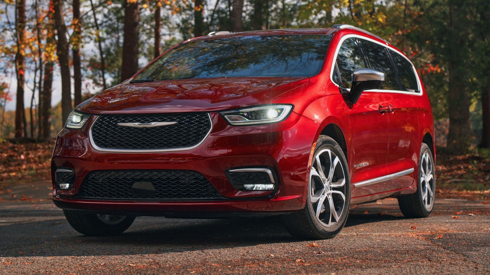 Stellantis fabrica modelos como el Chrysler Pacifica en su fábrica de Windsor (Canadá).