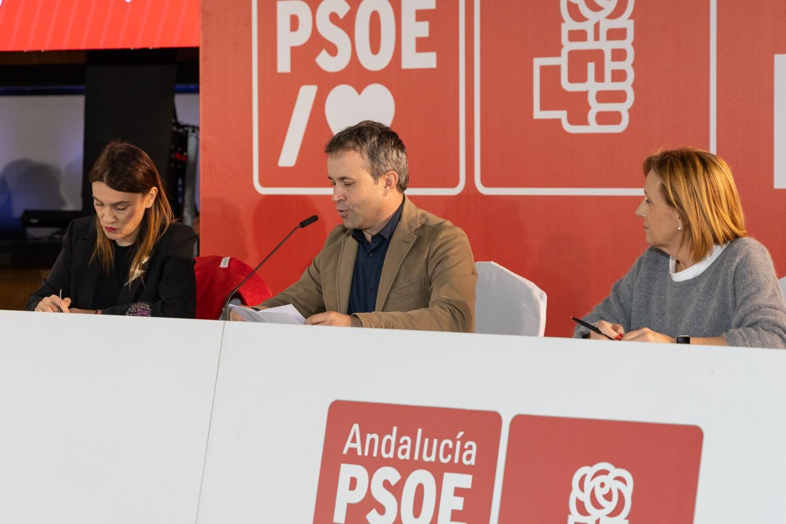 Las imágenes del comité director del PSOE en Jaén