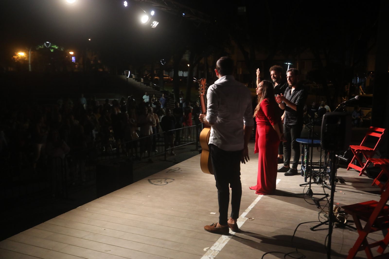 La noche flamenca en el Parque de San Fernando, en imágenes