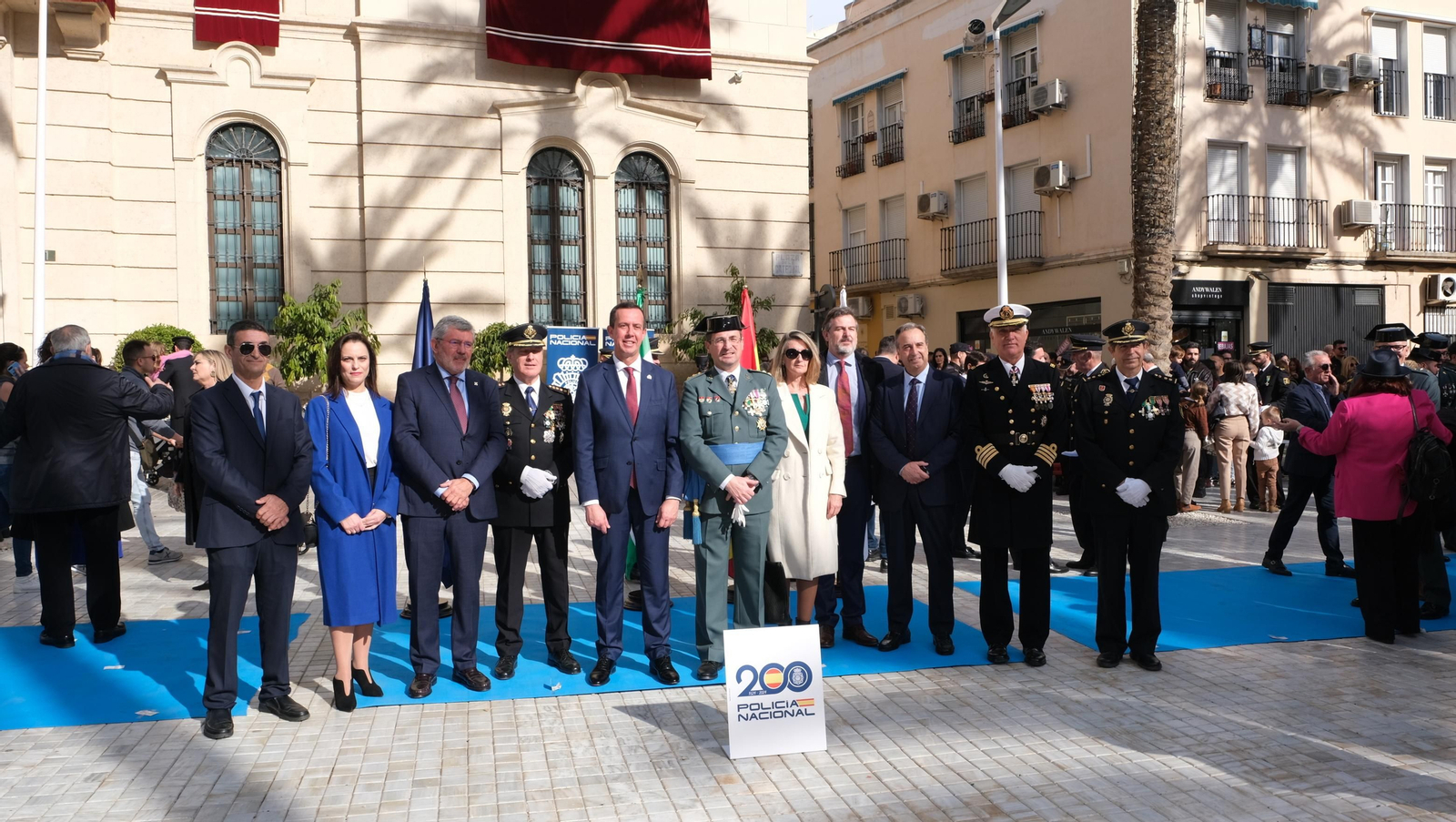 Imágenes del acto del 200 aniversario de la Policía Nacional, en Almería