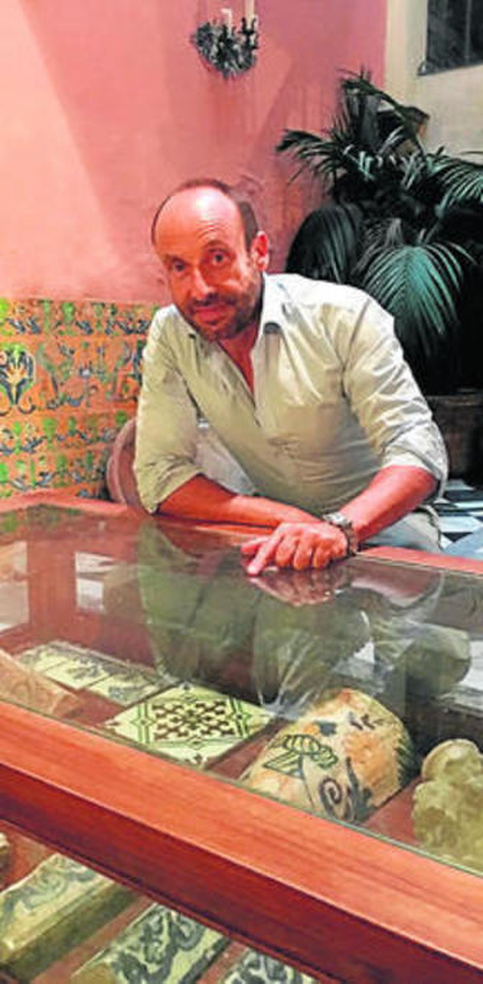 El reciclaje de azulejos y ladrillos antiguos forma parte del diseño.