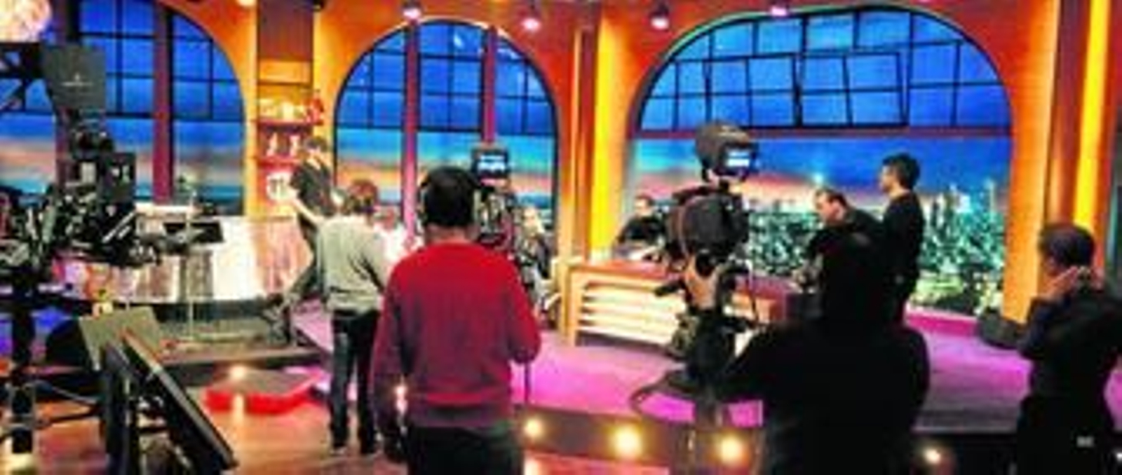 Buenafuente y Berto, tras las cámaras, en un ensayo previo al programa.