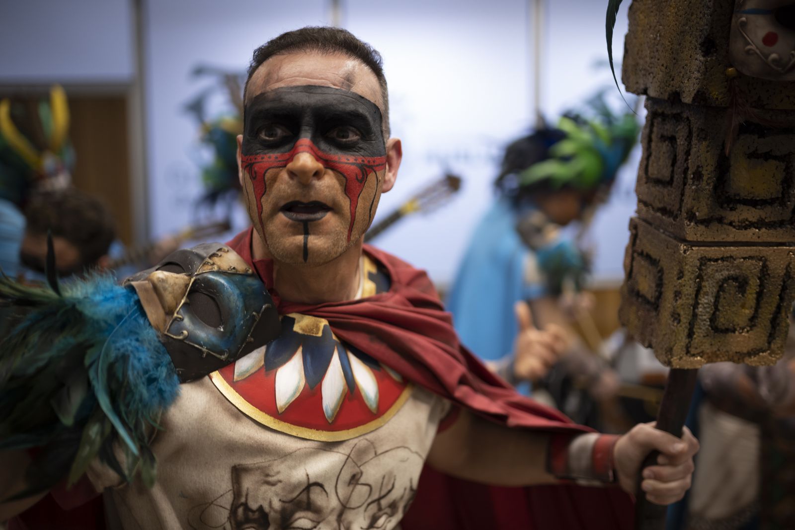 Imágenes de la actuación de la comparsa de Bollullos "El sacrificio" en el Carnaval Colombino