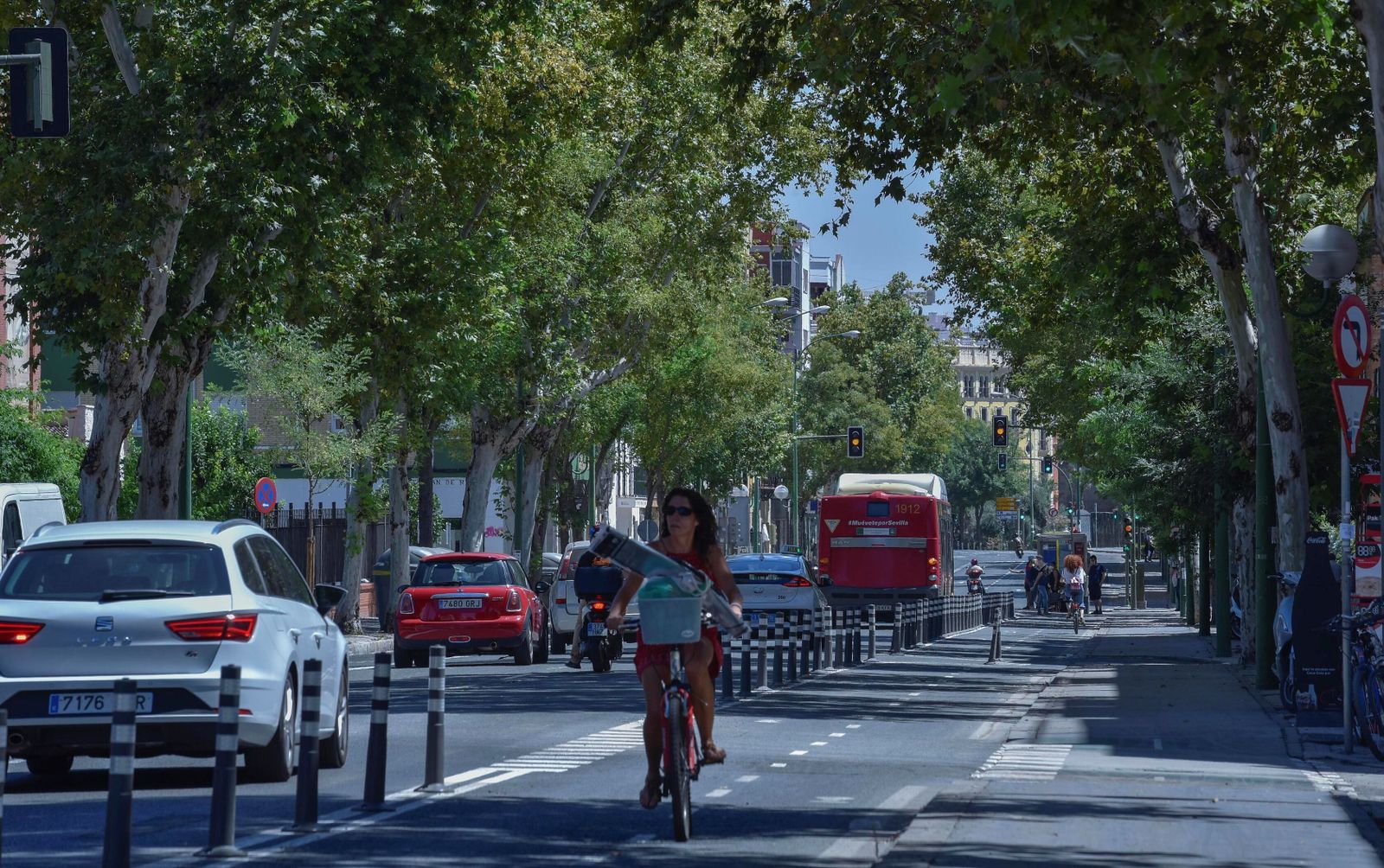 La ronda histórica en el tramo de la Resolana, cerca de la calle Feria.