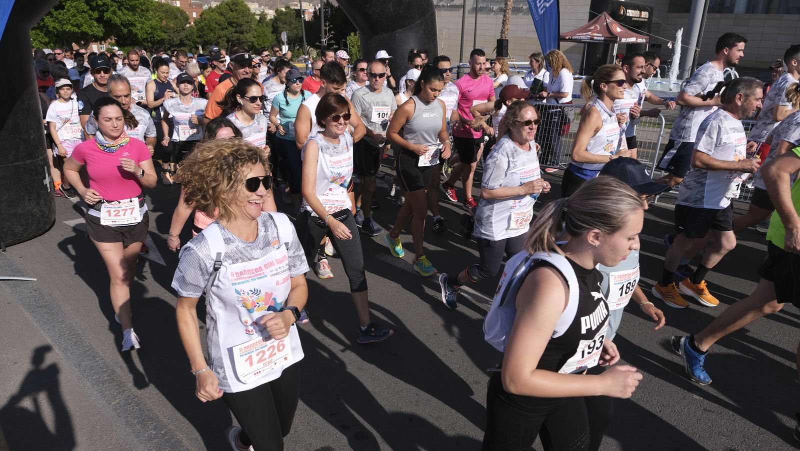 Imágenes de la II Carrera Sin Humo, en Almería