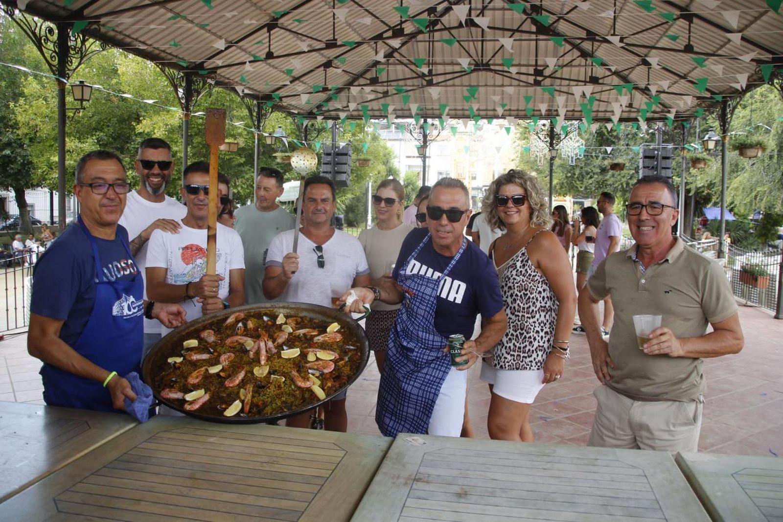 La Fiesta de las Paellas de Hinojosa del Duque, en imágenes