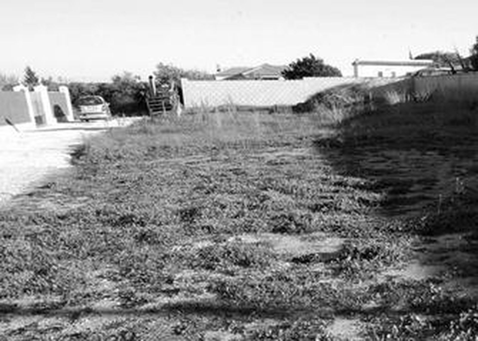 Imagen de la parcela cedida por el Ayuntamiento para la instalación de las aulas prefabricadas..