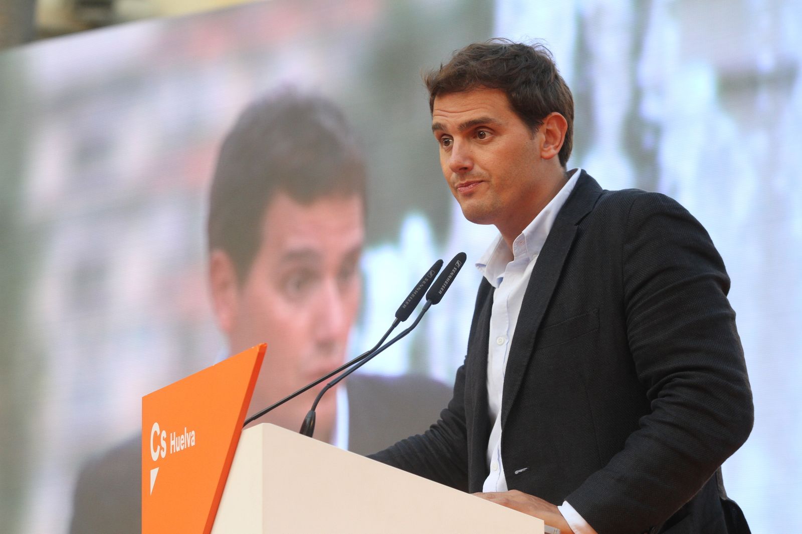 Encuentro Ciudadanos con Albert Rivera en la Plaza de Las Monjas
