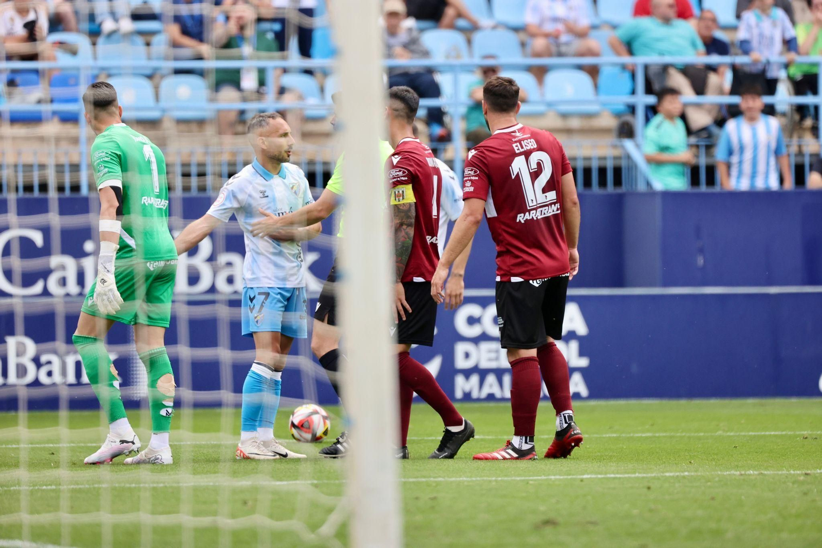 El Málaga CF - Mérida, en fotos