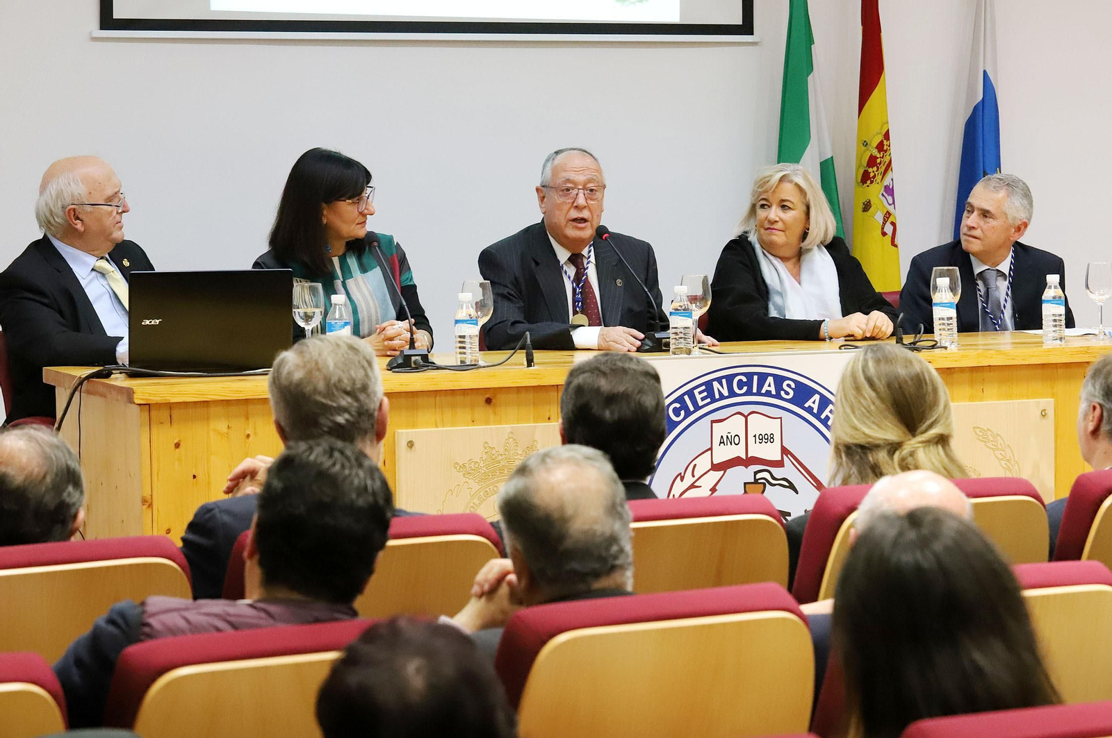 Imágenes del ingreso del Doctor D. Juan Bayo Calero en la Academia de las Ciencias, Artes y Letras