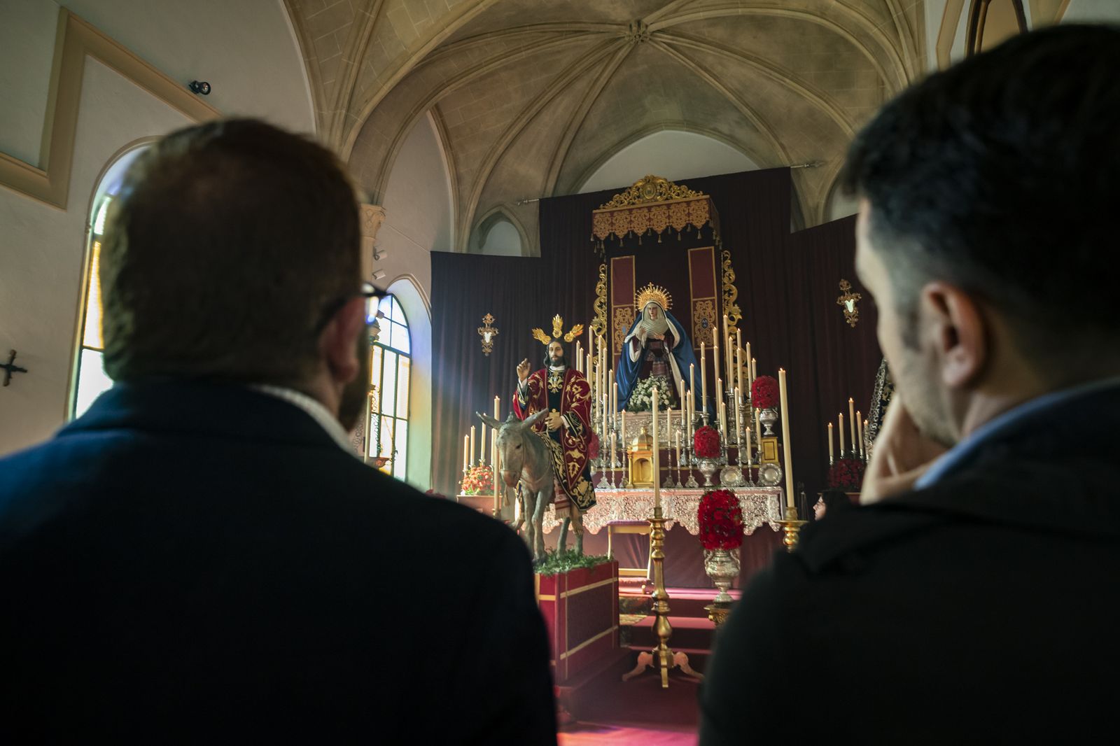 Las imágenes de los besapiés y besamanos del Segundo Domingo de Cuaresma en Jerez