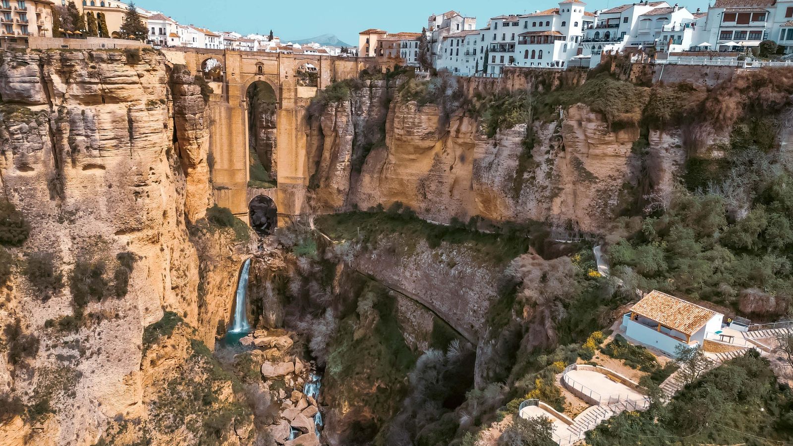 Zona de la garganta del Tajo en la que se encuentra el camino del desfiladero.
