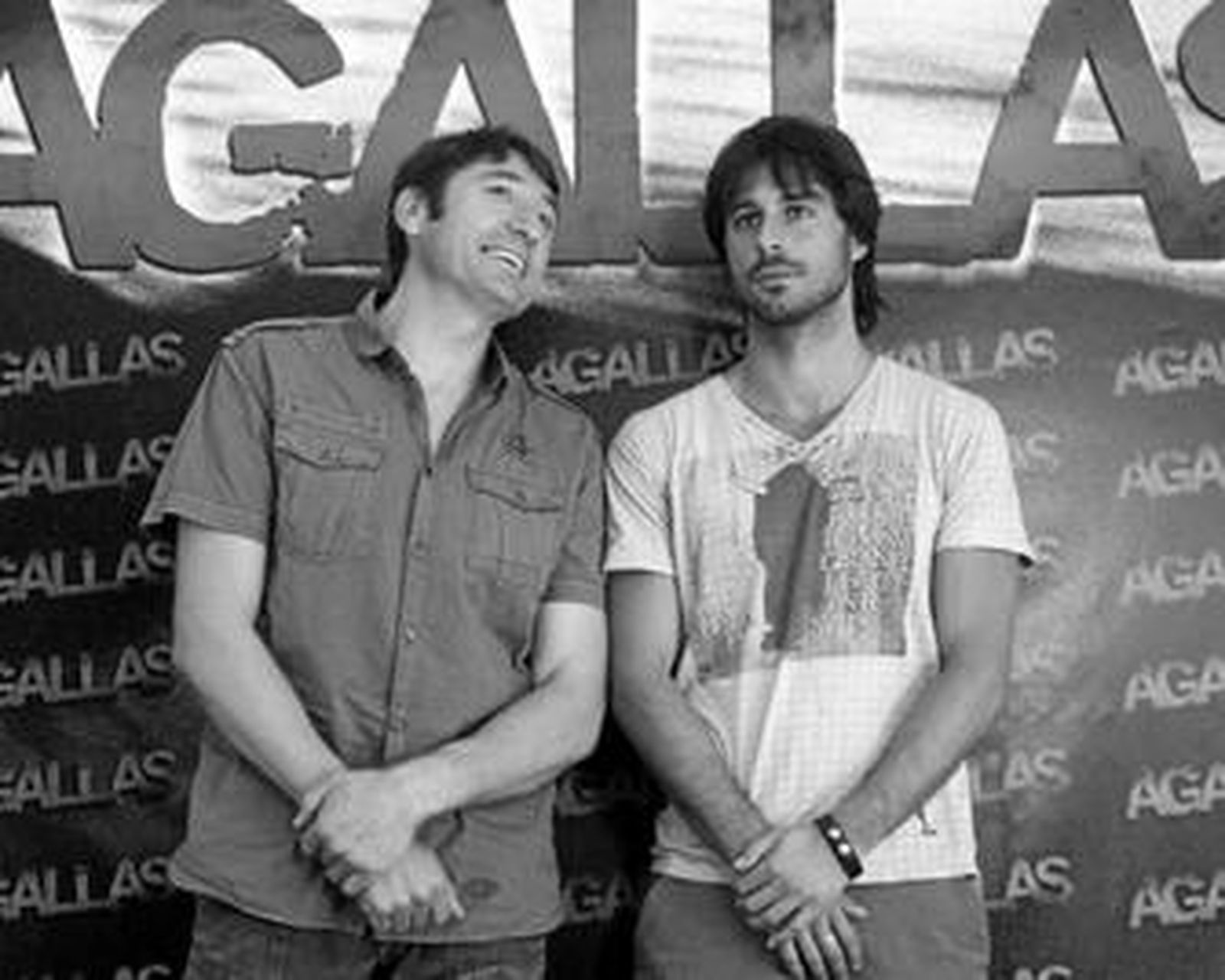 Carmelo Gómez y Hugo Silva, ayer, en Madrid.