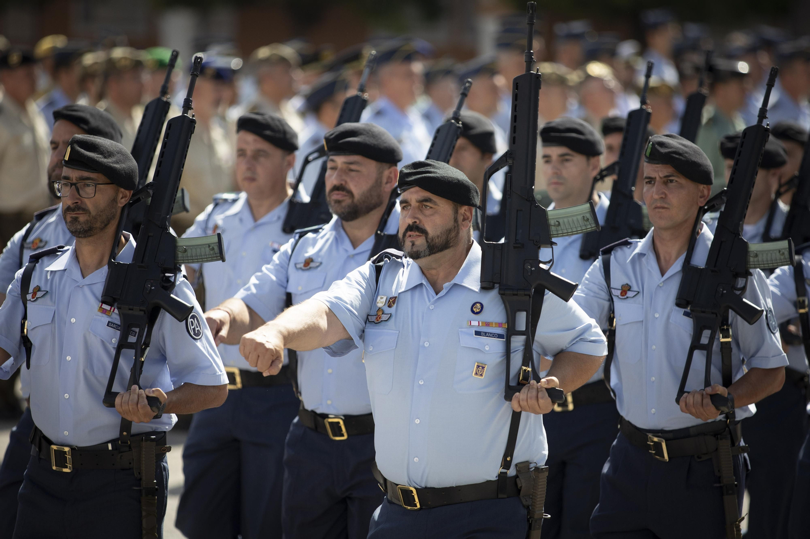 Así ha sido la toma de posesión como jefe de la Base Aérea de Armilla del coronel Miguel Durán Gálvez
