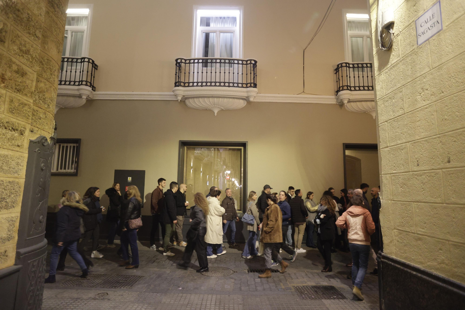 Carnaval de Cádiz 2024: Búscate entre las imágenes de la Pestiñada