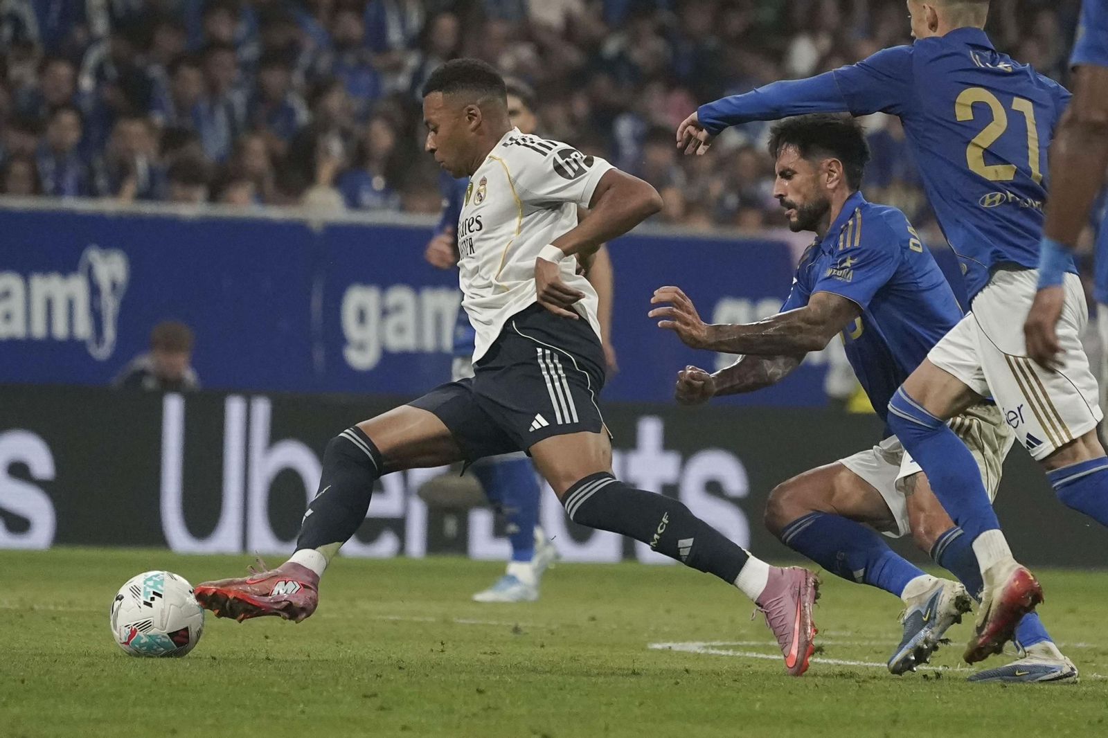 Las fotos del Oviedo - Real Madrid