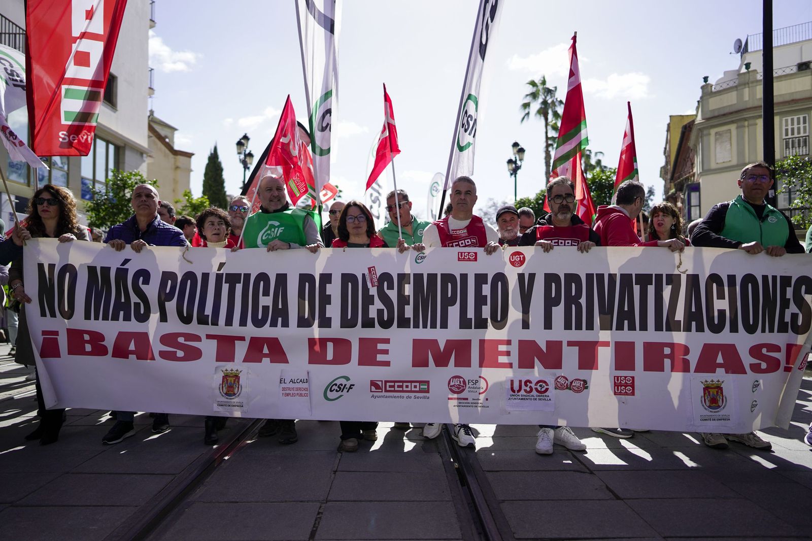 La manifestación de empleados municipales, en imágenes