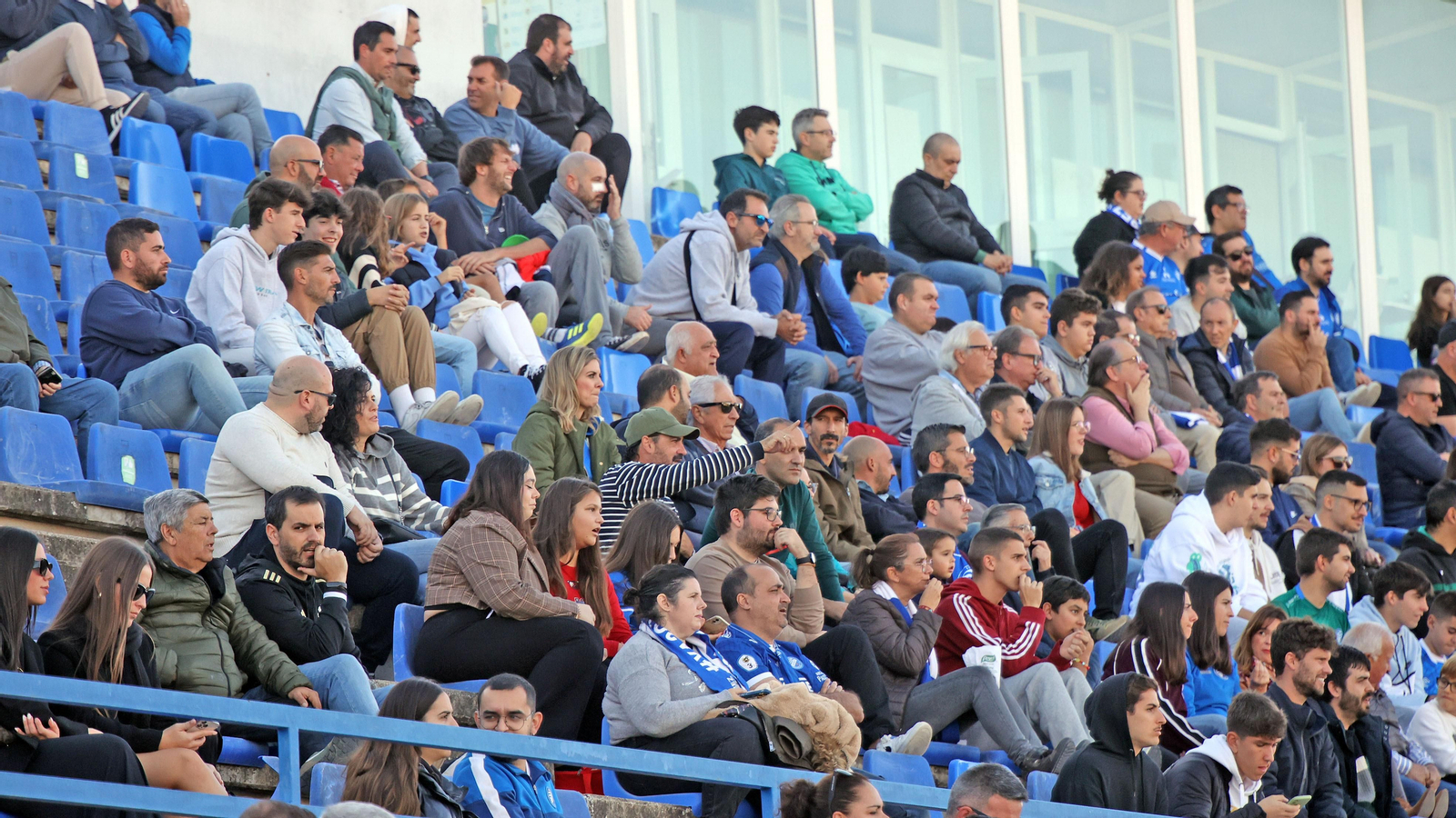 Búscate en el Xerez DFC - Córdoba B en el Pedro S. Garrido de Jerez