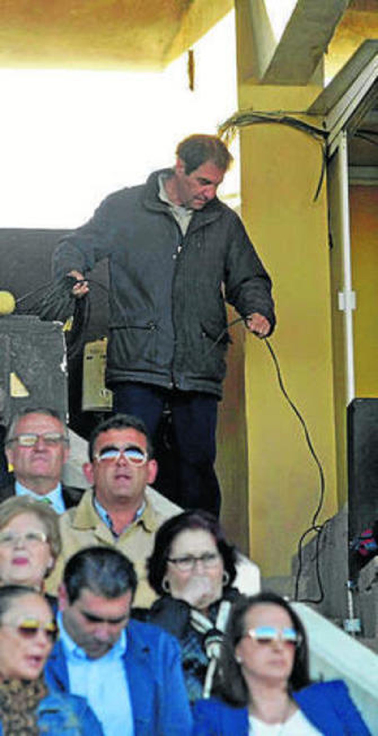 La tele lepera abandona.