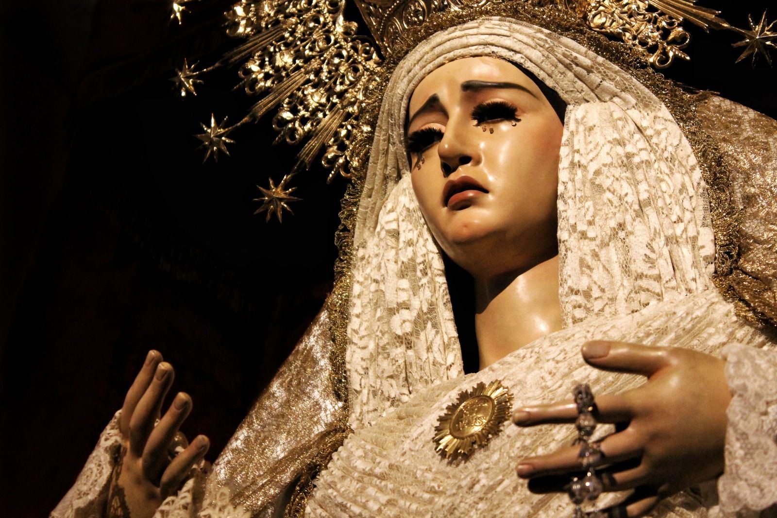 ¿Besamanos en Granada el 8 de diciembre?