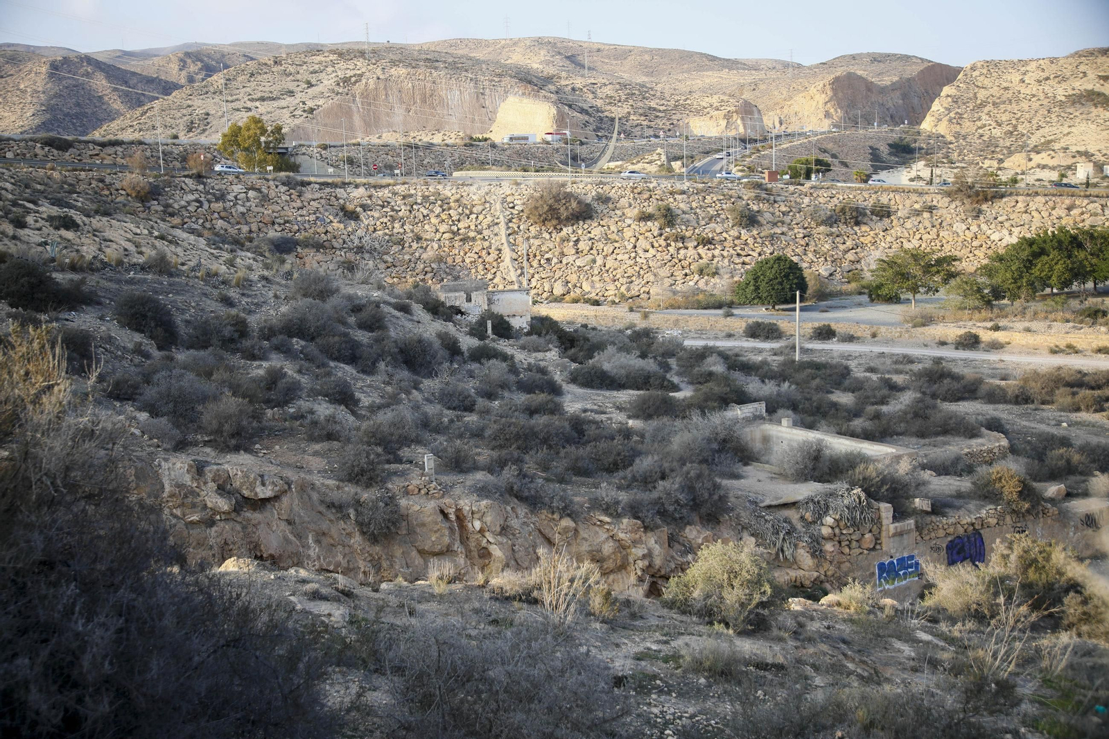 Imágenes de los refugios de la guerra civil descubierto en el barrio de Las Trincheras