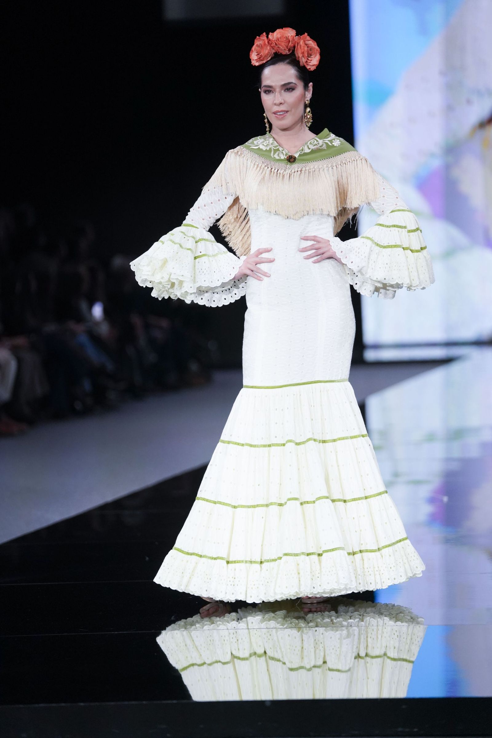 El desfile de Diseño Hermanas Serrano en SIMOF 2026, todas las fotos