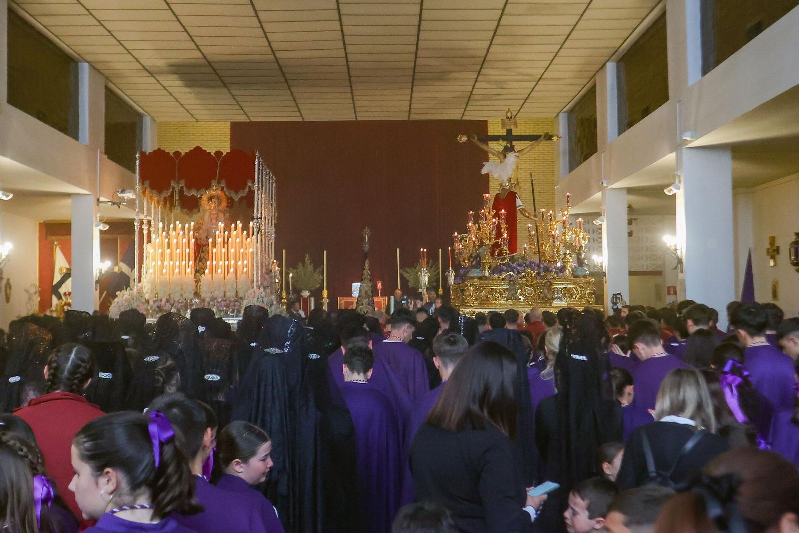 Así vivió la Hermandad de la Sagrada Lanzada la suspensión de su Estación de Penitencia 2025