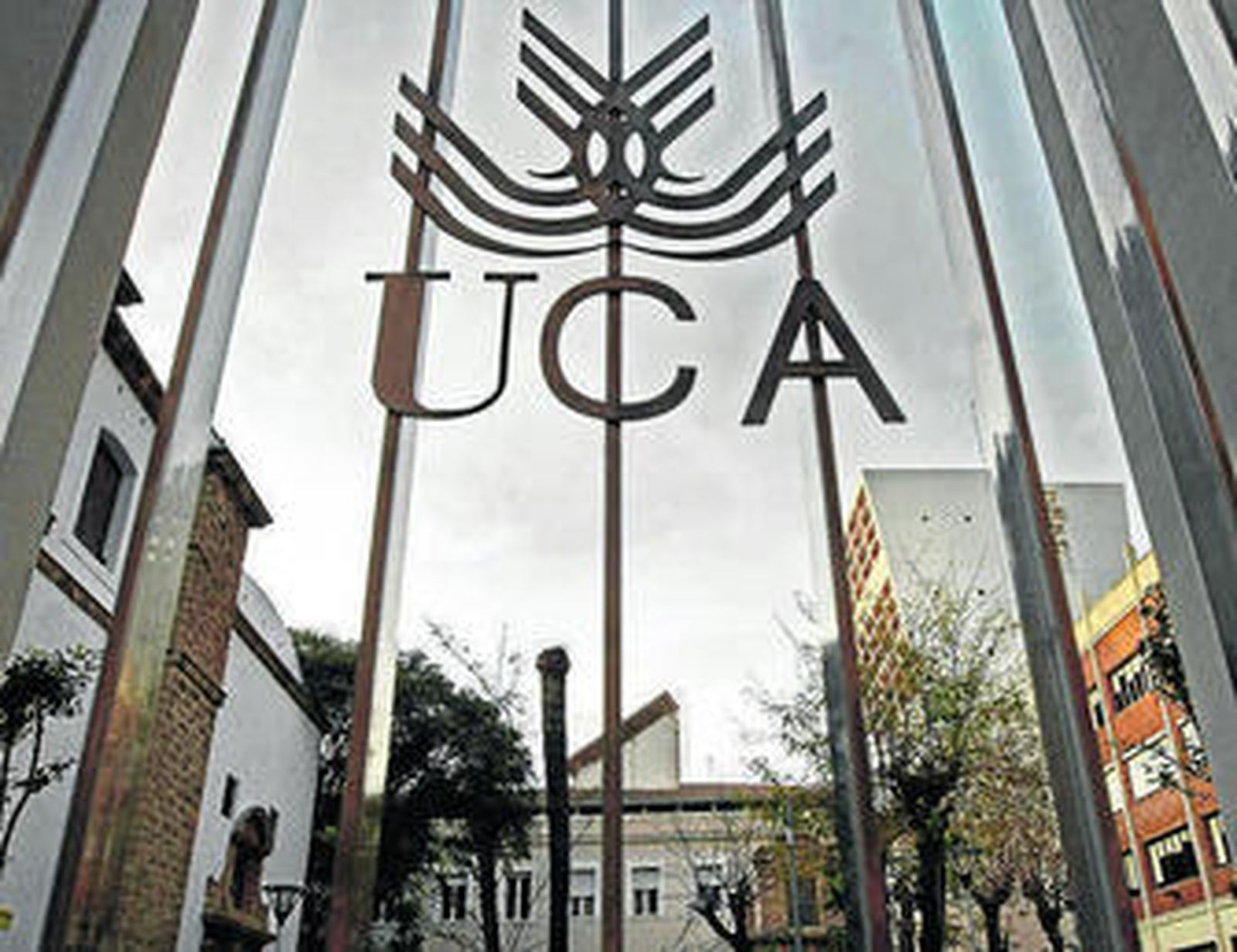 La Universidad de Cádiz colaborará con el CNI.