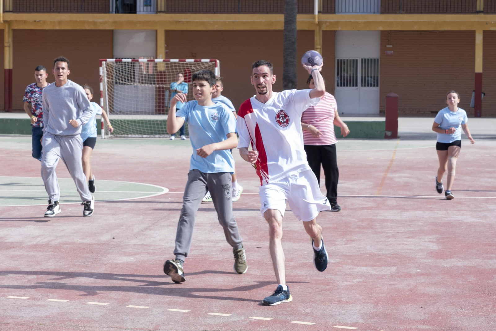 Las fotos del torneo de balonmano de las III Jornadas Deportivas inclusivas Don Bosco, de La Línea