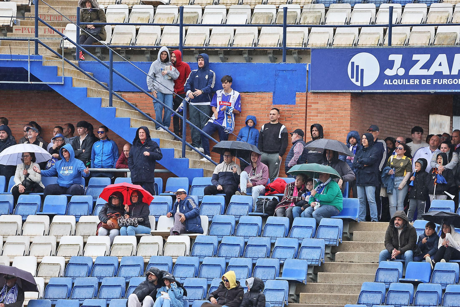 Búscate en el Nuevo Colombino en el Recreativo de Huelva vs Antequera