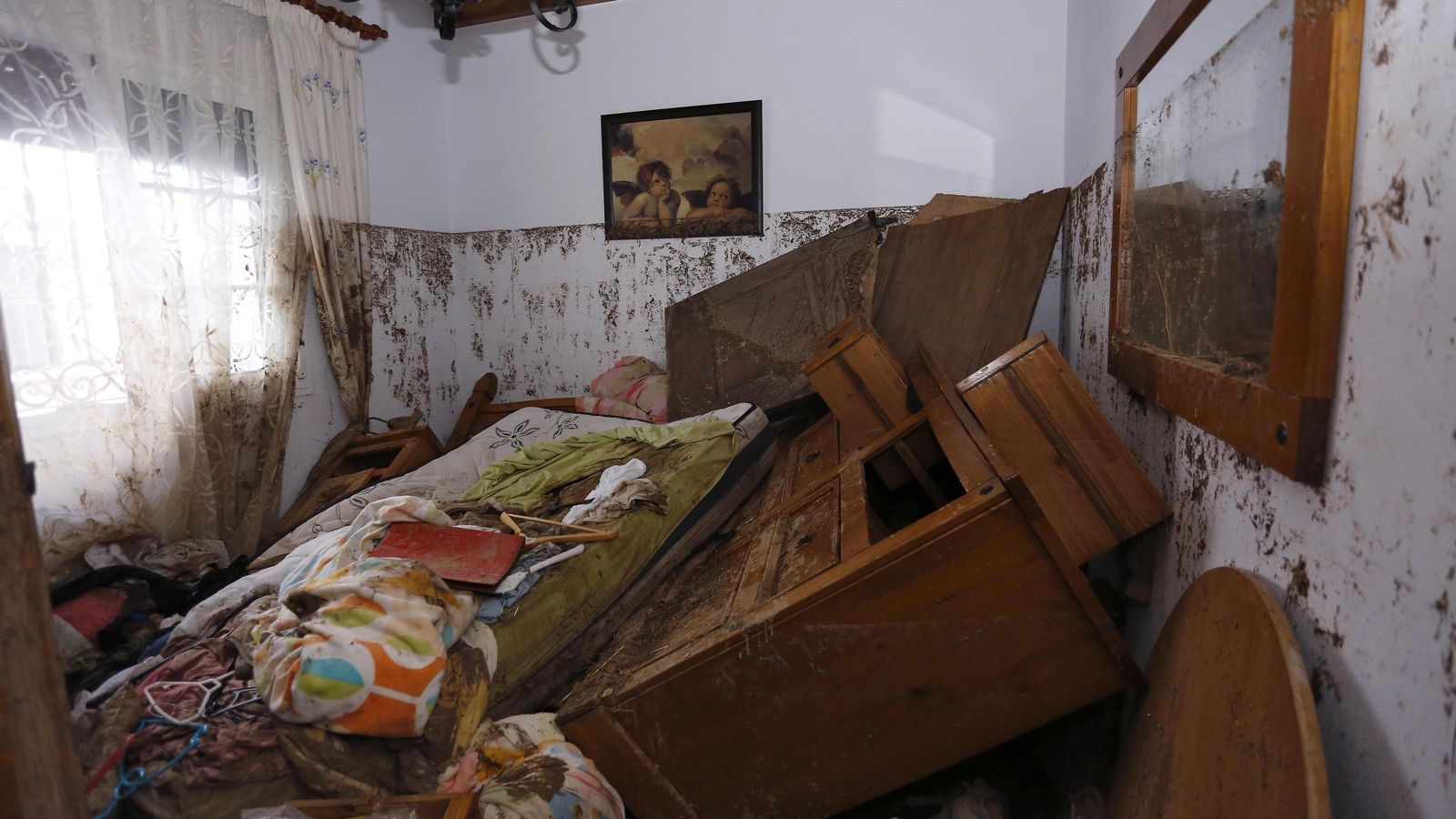 Una de las viviendas afectadas por la riada