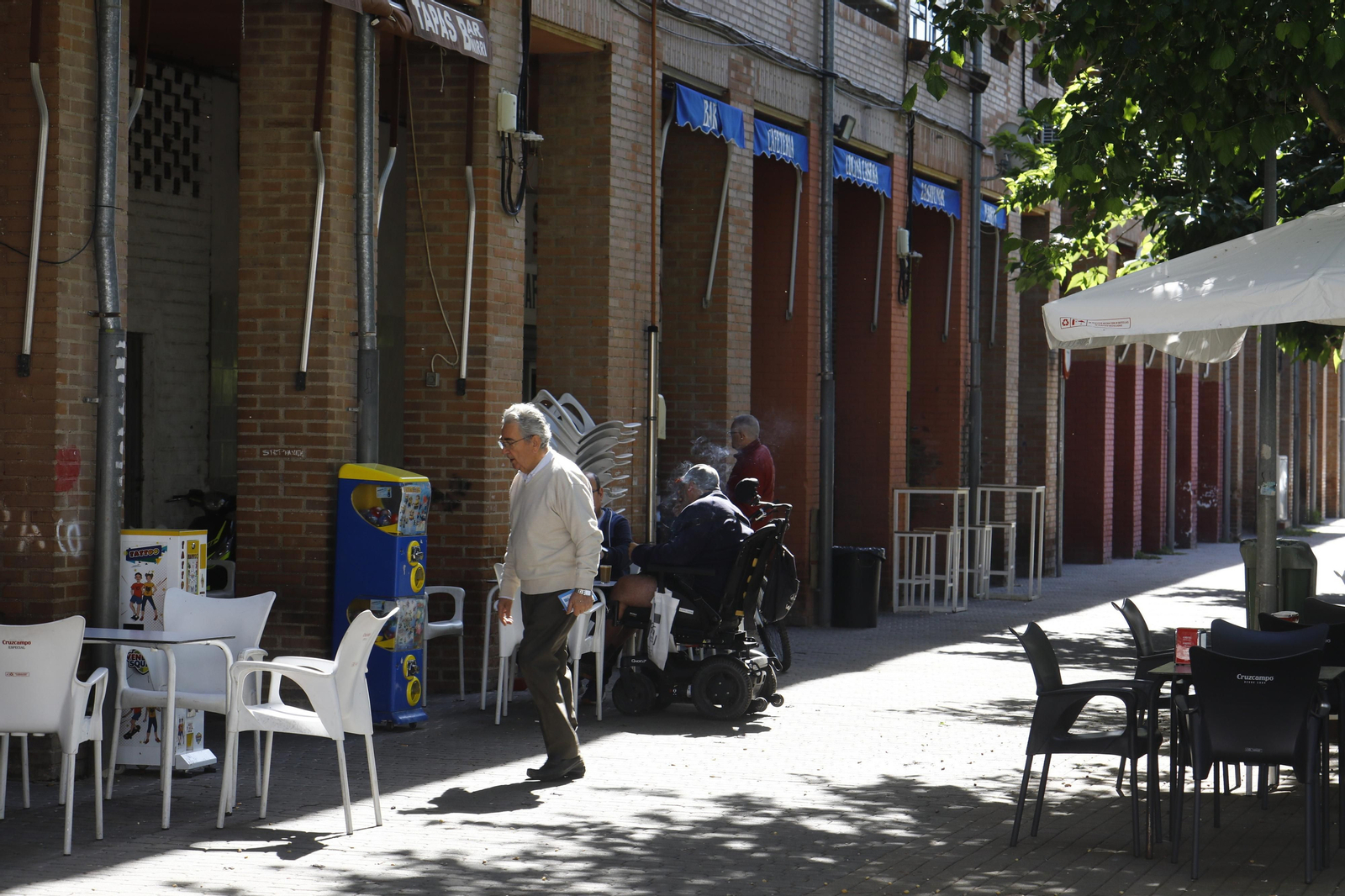 El deterioro del barrio de Las Moreras de Córdoba, en imágenes
