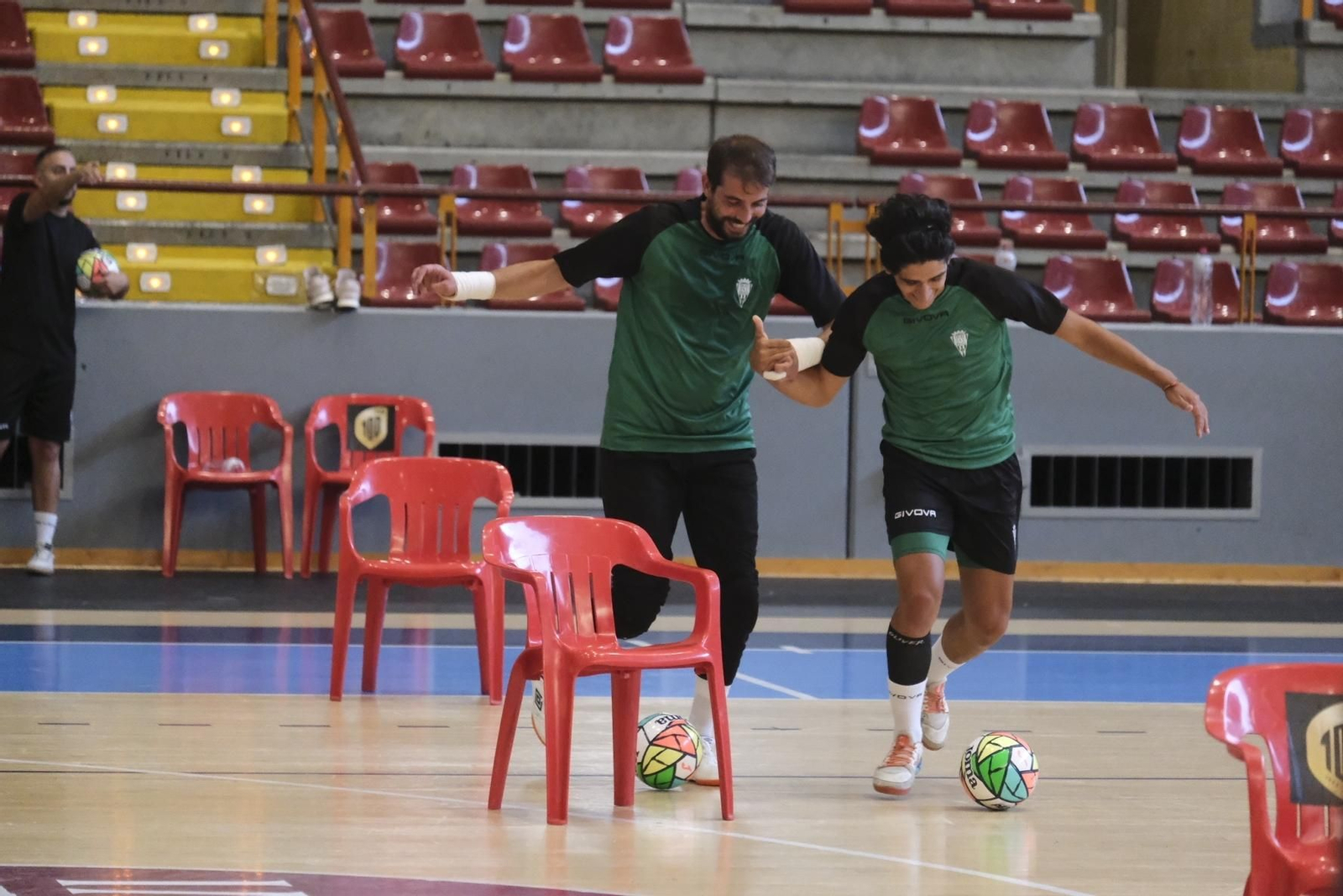 El primer entrenamiento del Córdoba Futsal, en imágenes