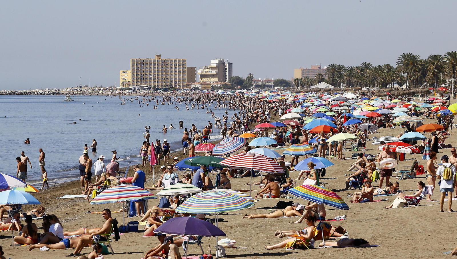 Fotos del primer domingo de playa sin el estado de alarma