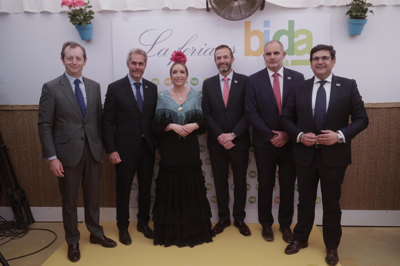 Miguel Valdés; Joaquín Luño; Matilde Sánchez; Jesús Porres; Eduardo Padilla; y Nacho Pérez.