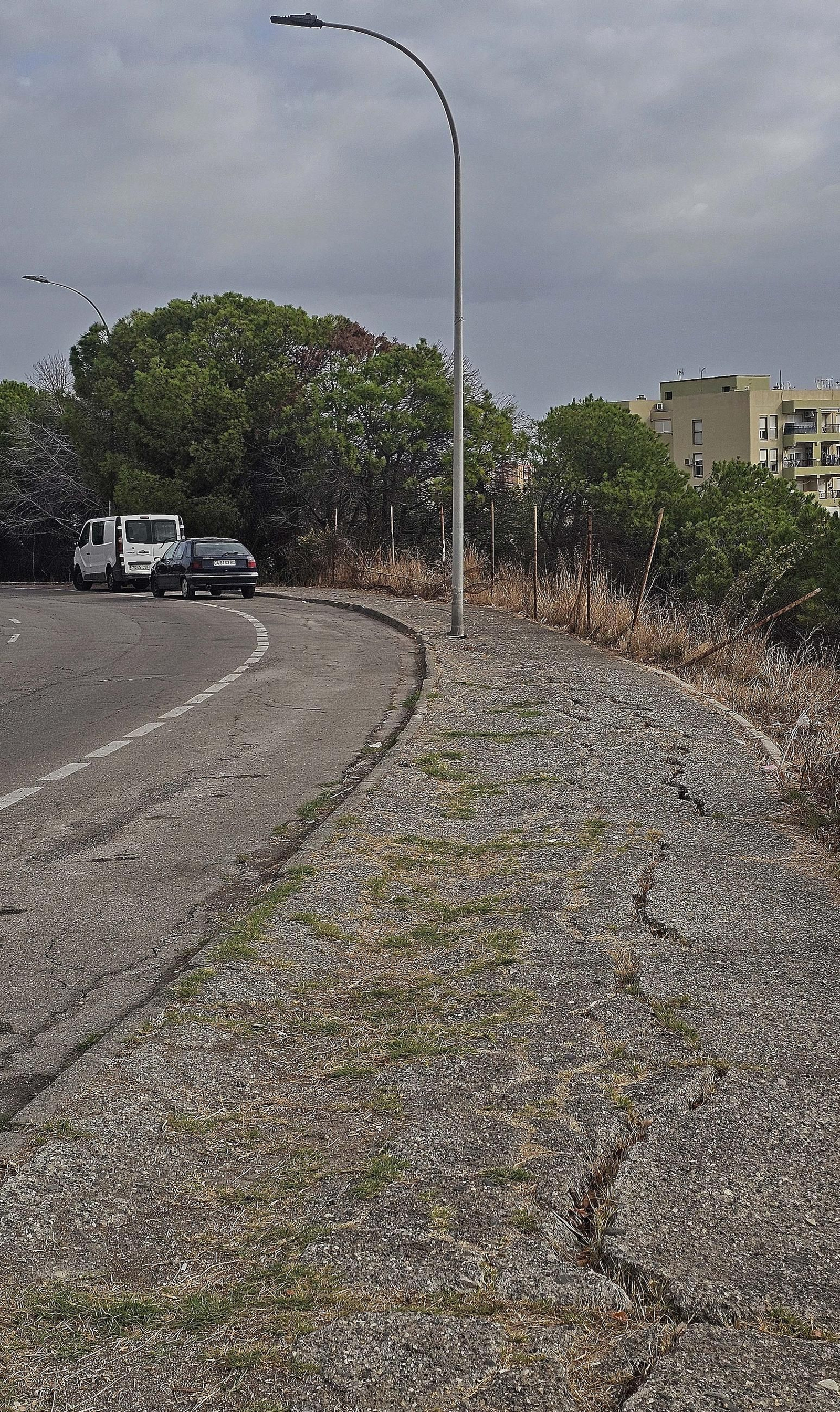 Fotos de los desperfectos en la barriada del Liang Shan Po en Algeciras