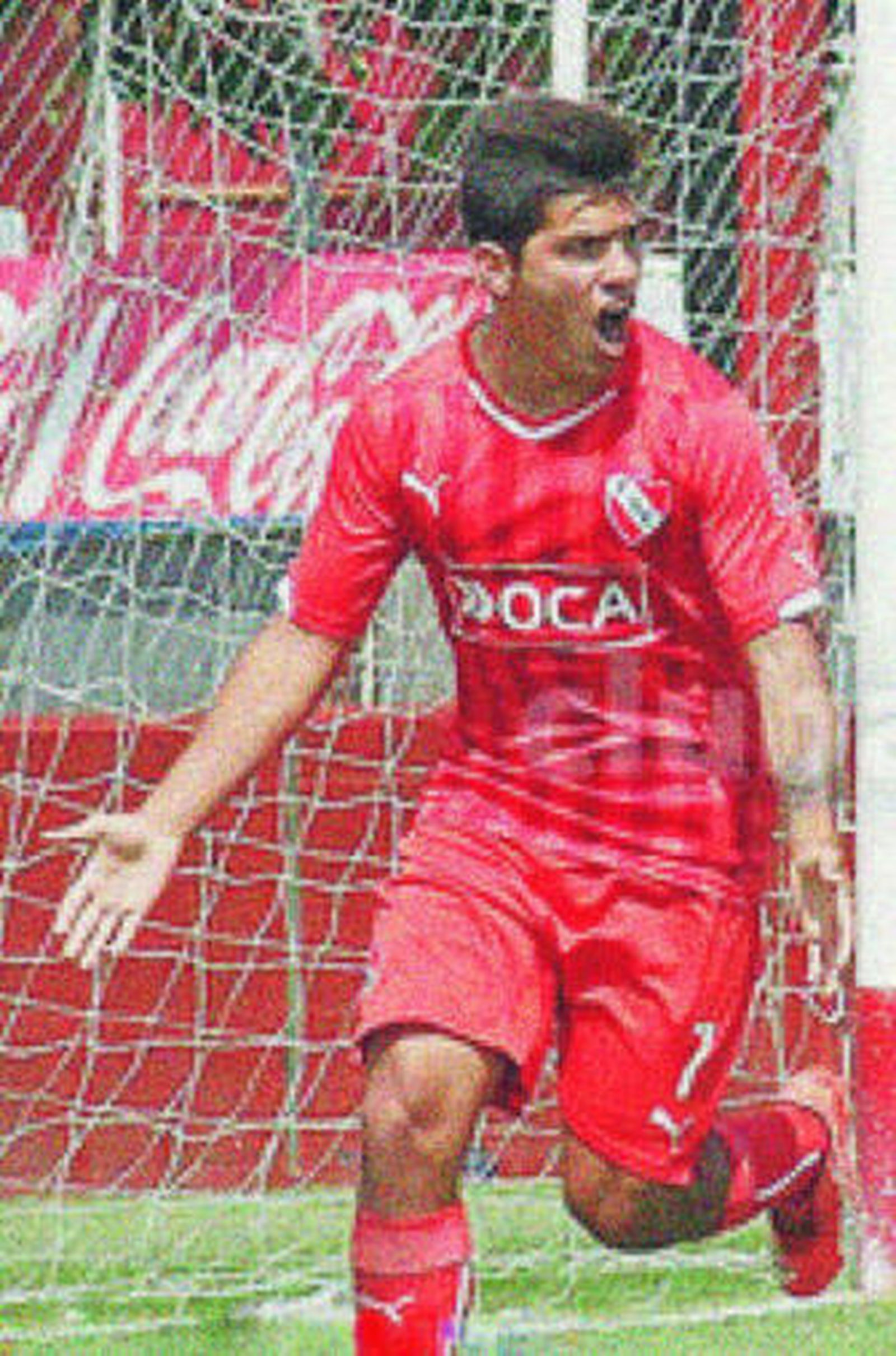 Gastón del Castillo celebra un gol con Independiente, el club donde se ha formado.