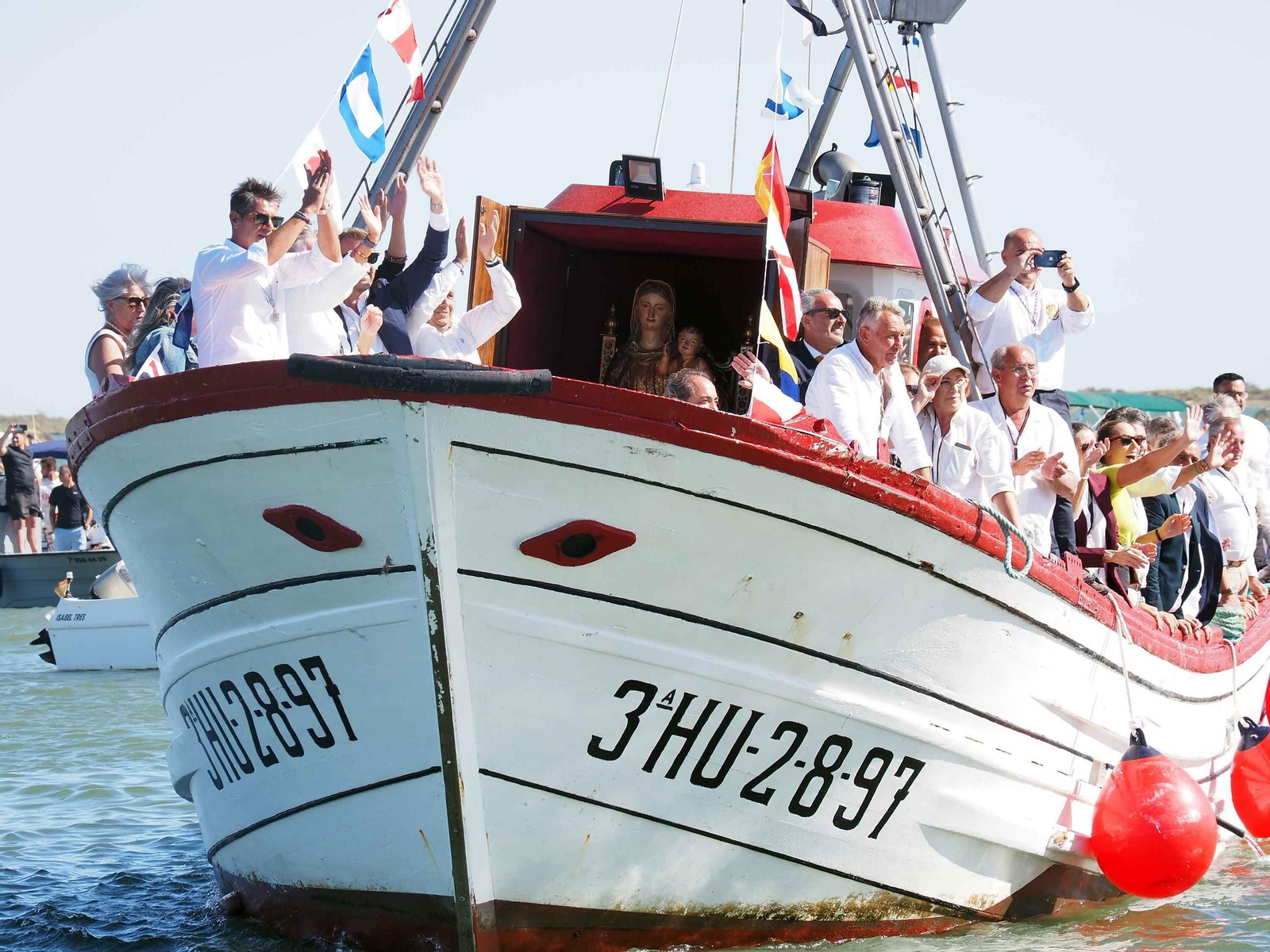 La Bella navegó a bordo del pesquero Hermanos Gómez Santana